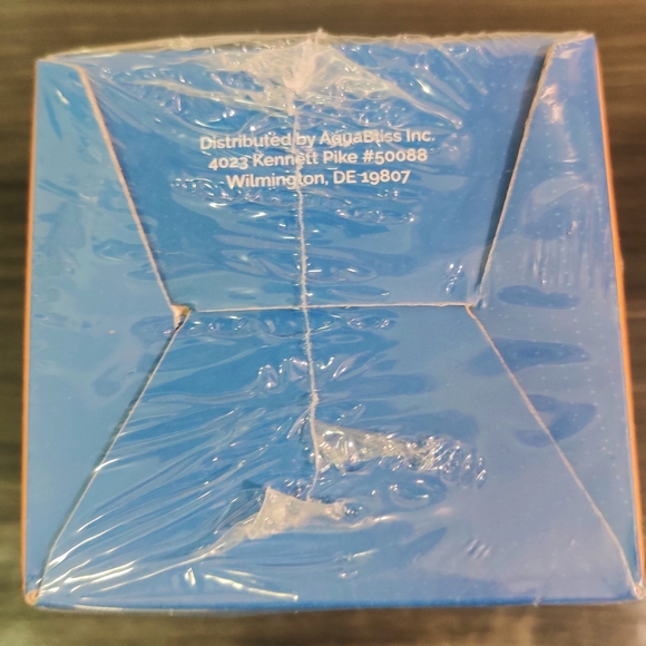 AquaBliss SF100 High Output Revitalizing Shower Filter - Reduces Dry Itchy Skin - Picture 6 of 6